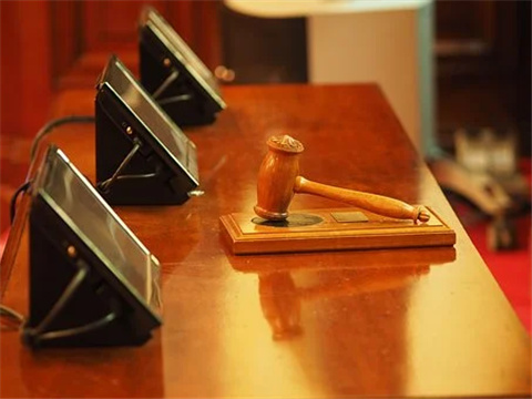 上海工傷找律師解析業(yè)務(wù)外包后的工傷就不擔(dān)責(zé)了嗎