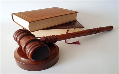 上海市刑事案件中公安機(jī)關(guān)傳喚的規(guī)定是怎樣的